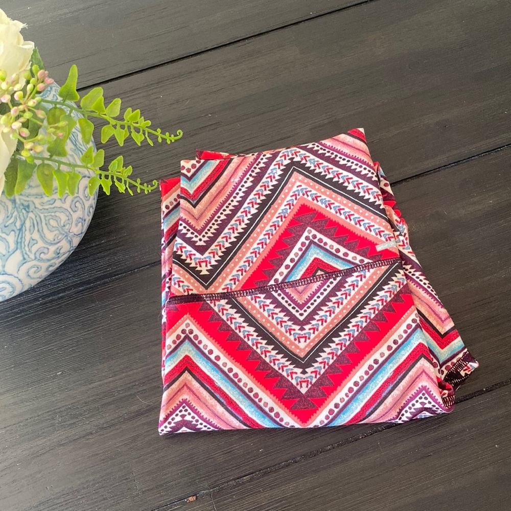 Aztec aerie leggings M